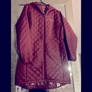 Columbia Ultra Thin Diamond Patterned Puff
